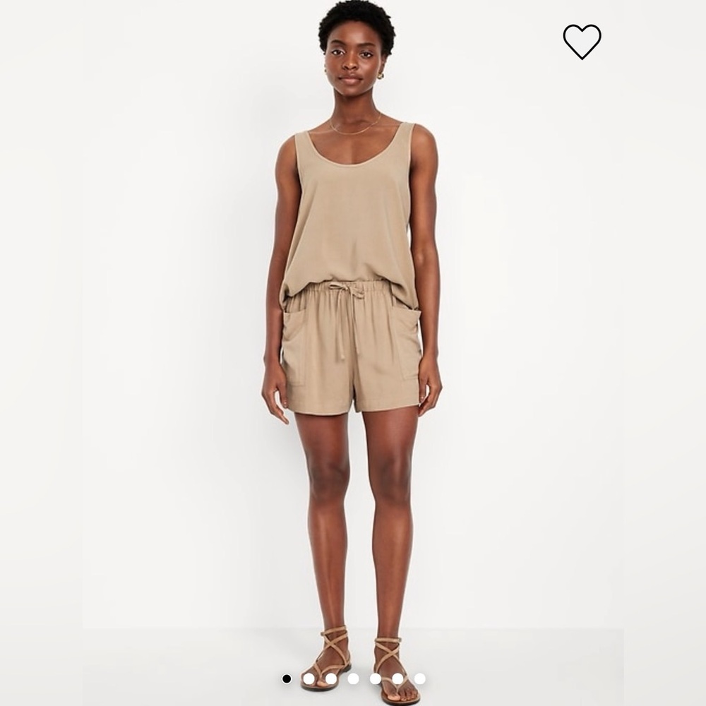 NWT Old Navy Women's High-Waisted Playa Shorts - - 3.5-inch inseam